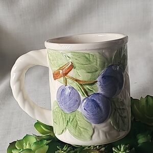 Fruit De Jour By Shafford 1987 Blueberry Embossed Design Ceramic Mug